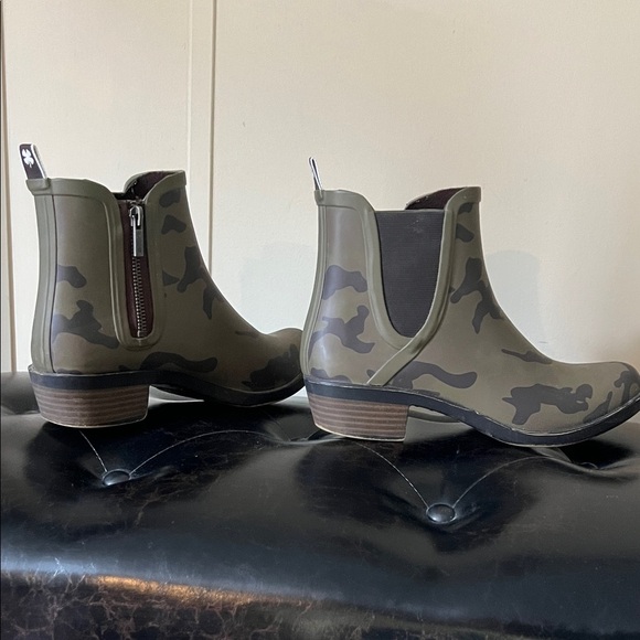 LUCKY BRAND Camouflage Rain Boots - Picture 5 of 10